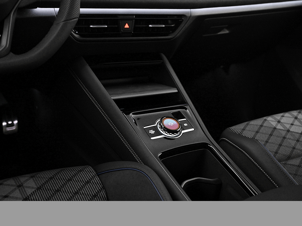 Volkswagen Tiguan 2.0 TDI R-LINE DSG BLACKSTYLE