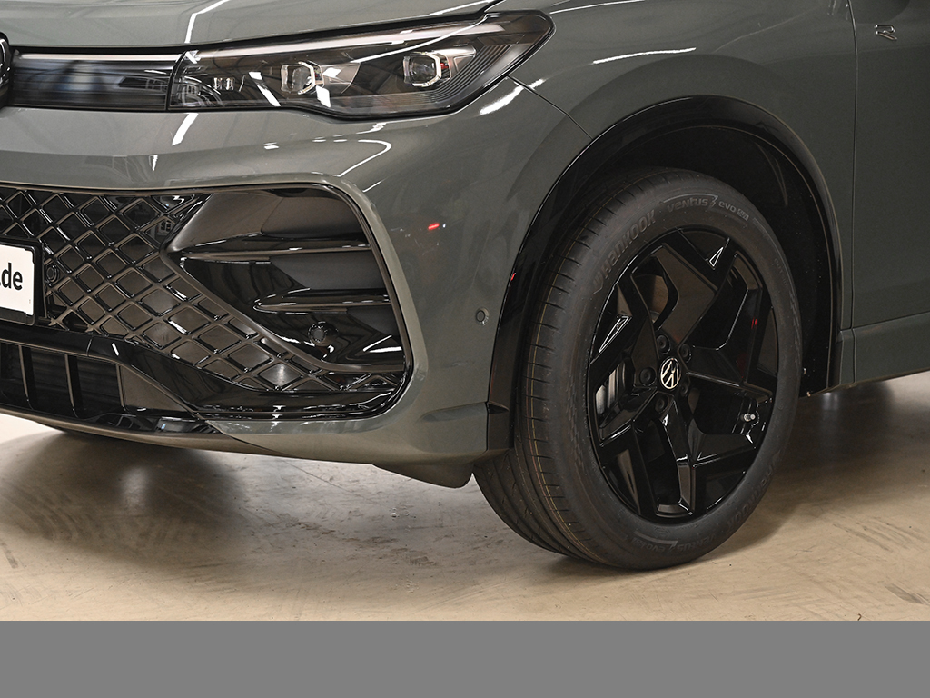 Volkswagen Tiguan 2.0 TDI R-LINE DSG BLACKSTYLE