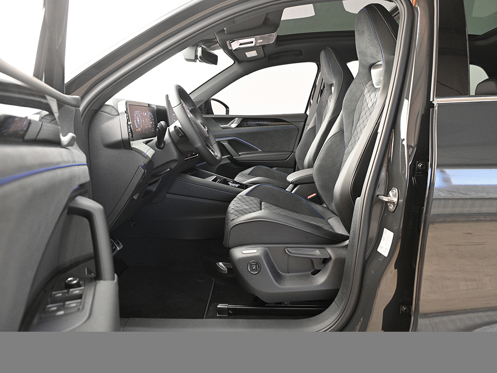 Volkswagen Tiguan 2.0 R-LINE DSG PANO AHK MATRIXLED 360CAM