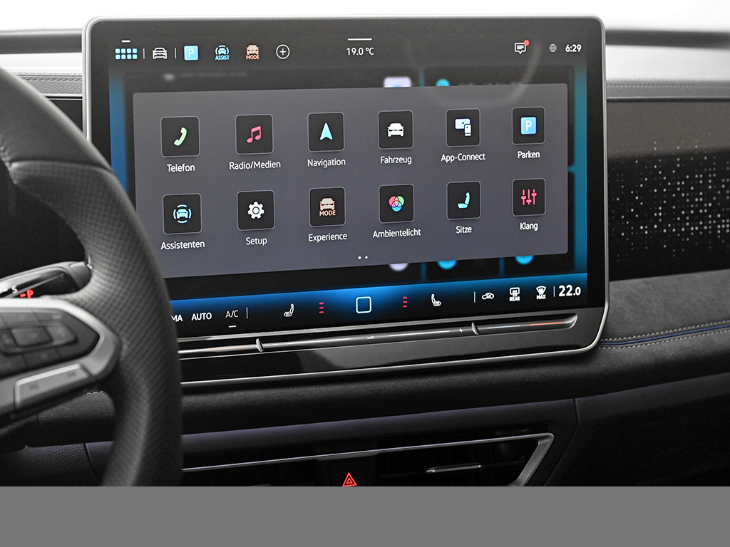 Volkswagen Tiguan 2.0 R-LINE DSG PANO AHK MATRIXLED 360CAM