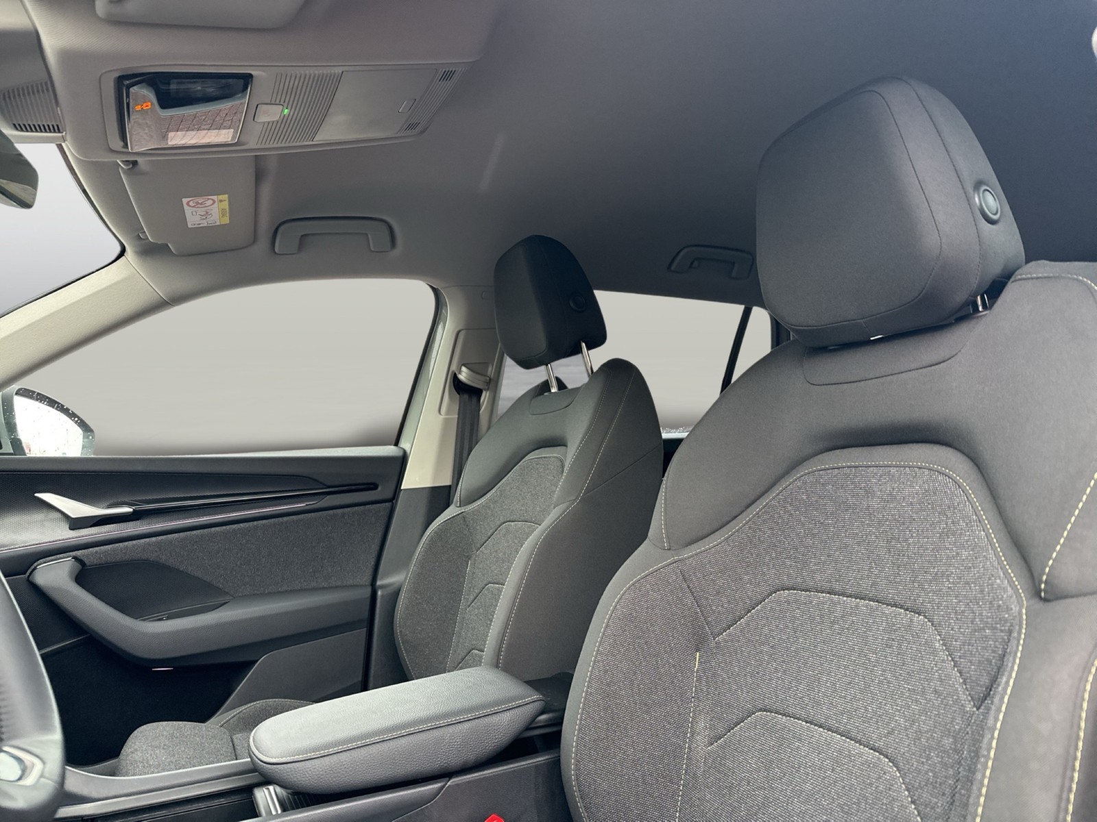 Skoda Kodiaq 2.0 SELECTION 4X4 AHK CAM ACC MATRIX NAVI