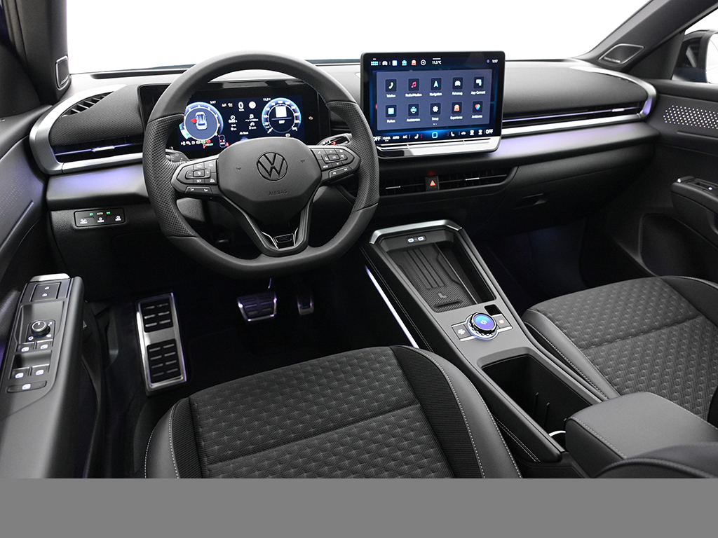 Volkswagen T-Roc 1.5 R-LINE DSG HARMANKARDON AHK MATRIXLED