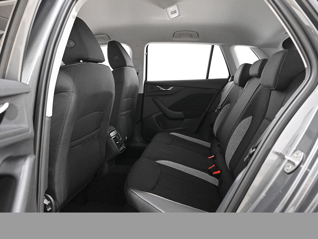 Skoda Kamiq 1.5 TOUR DSG MATRIXLED CAM eKLAPPE NAVI