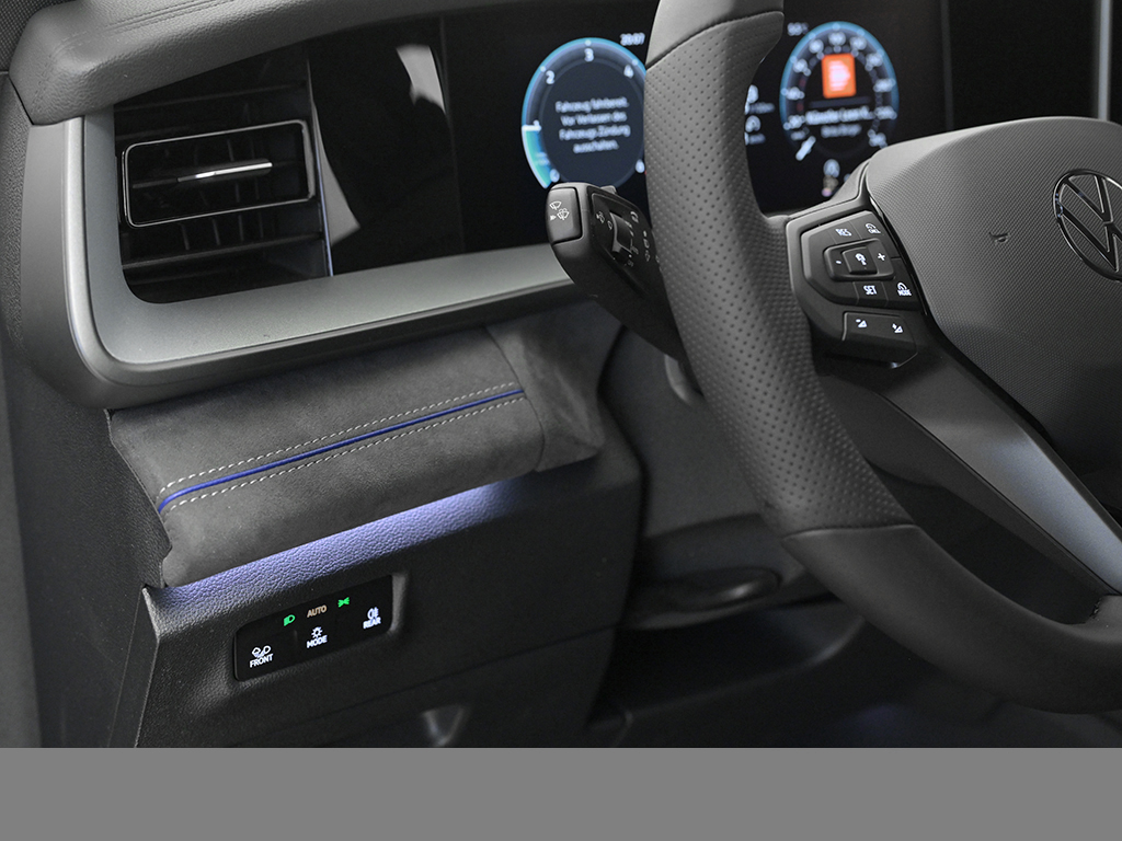 Volkswagen Tayron 2.0 R-LINE 4MOTION DSG LEDER AHK LM20