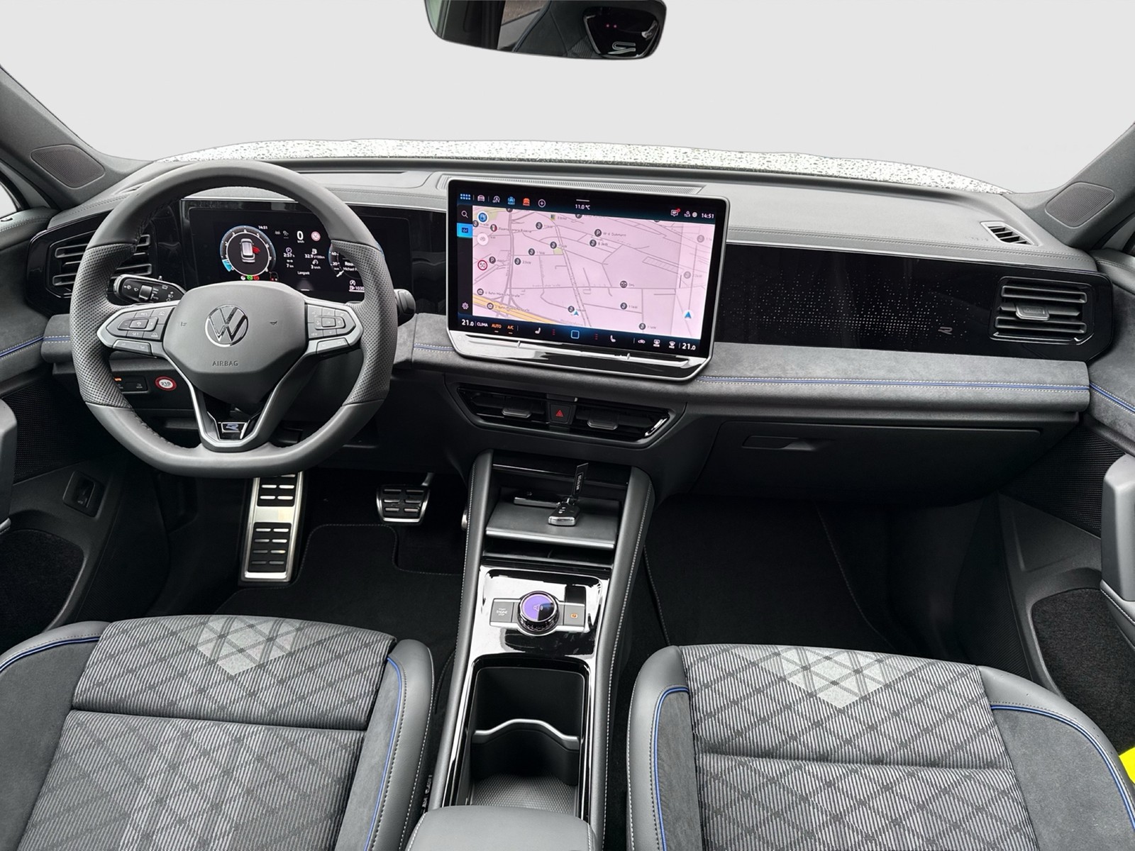 Volkswagen Tiguan 1.5 R-LINE DSG BLACKSTYLE AHK 20LM