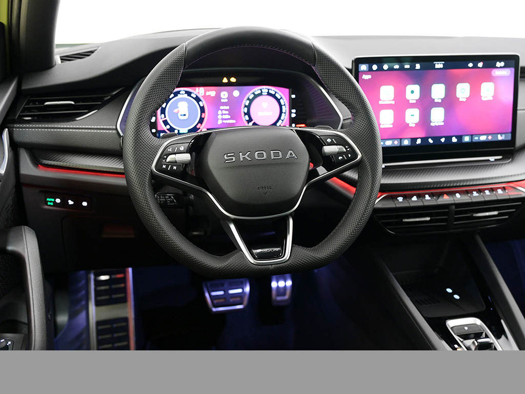 Skoda Octavia Combi 1.5 SPORTLINE AHK CANTON STANDHZG