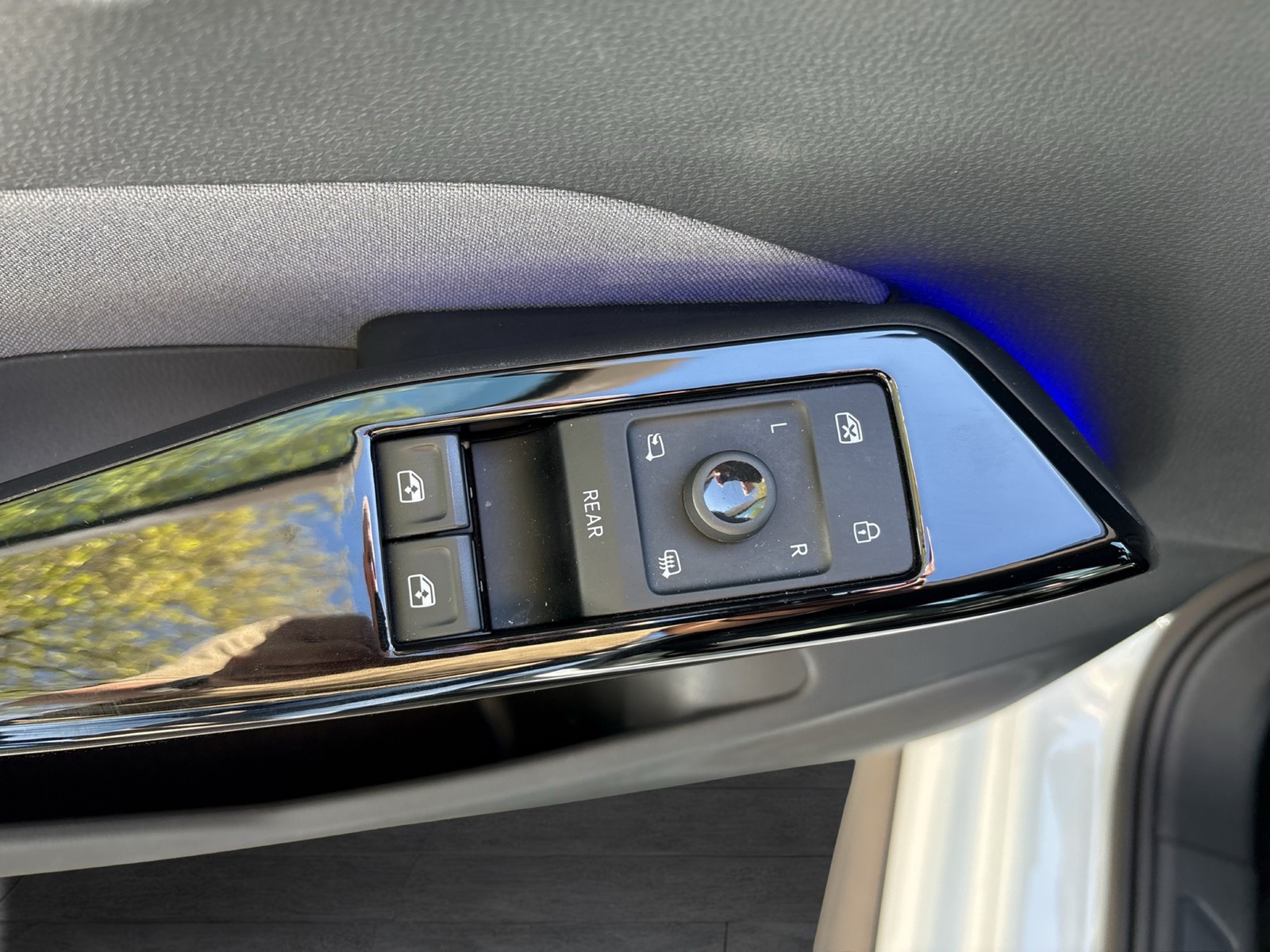 Volkswagen ID.3 Pro Performance 150 kW NAVI SITZHEIZUNG WÄRMEPUMPE