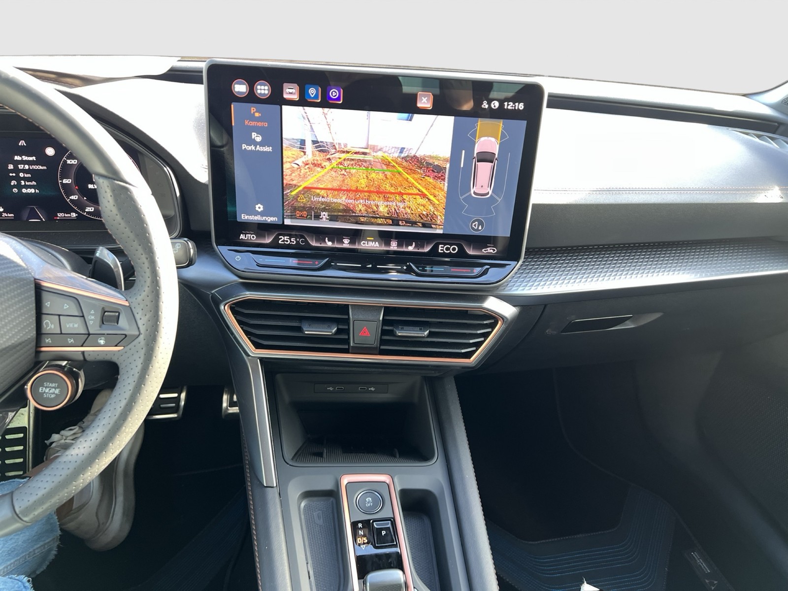 Cupra Leon ST 1.5 HYBRID FACELIFT CAM ACC LM18 MATRIX