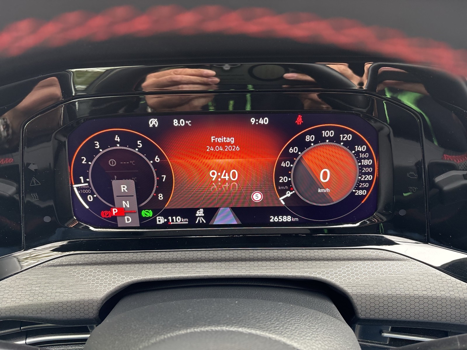 Volkswagen Golf VIII 2.0 GTI NAVI LED PDC SITZHEIZUNG