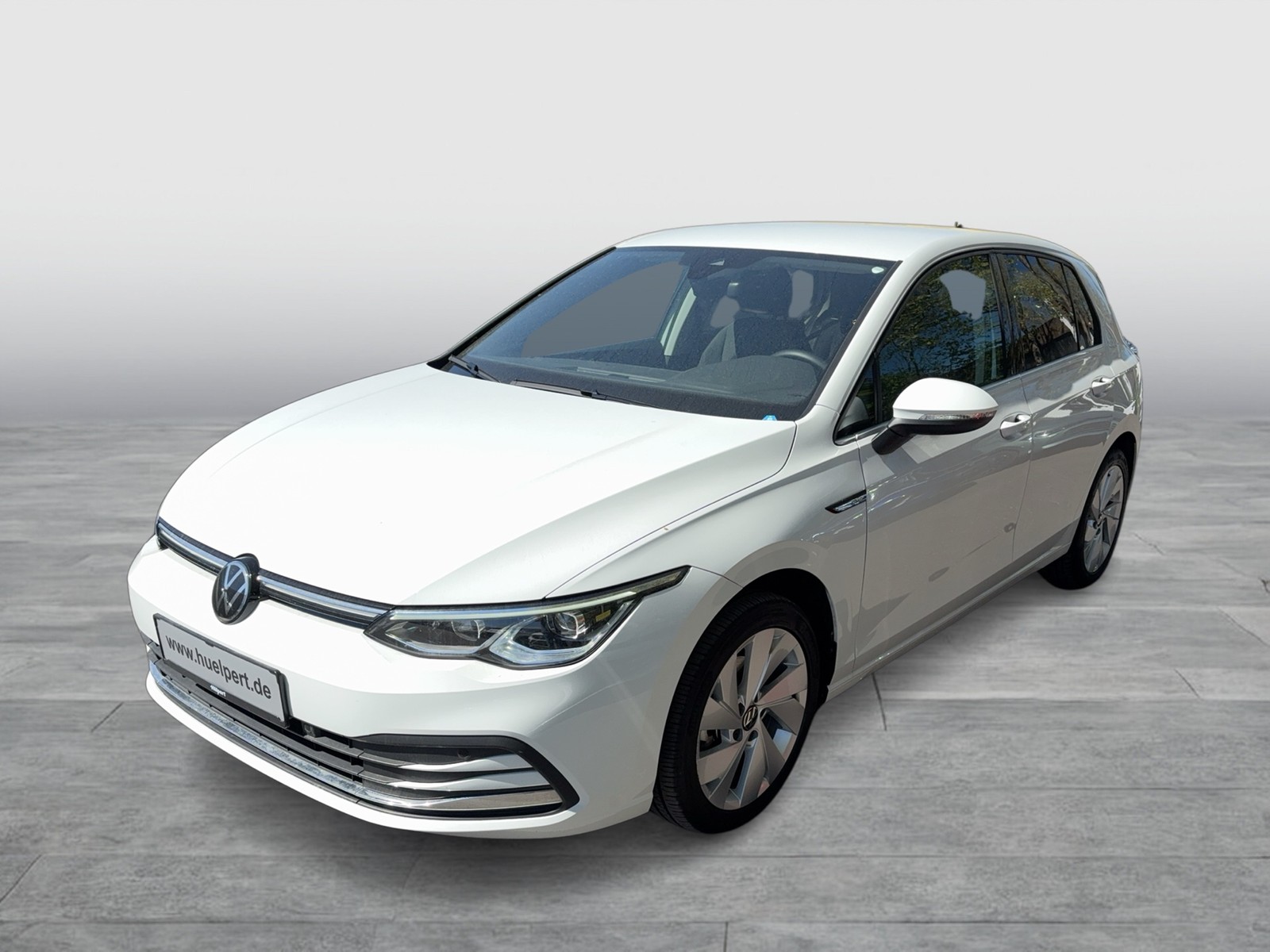 Volkswagen Golf VIII eTSI STYLE KAMERA MASSAGESITZE LED 17"