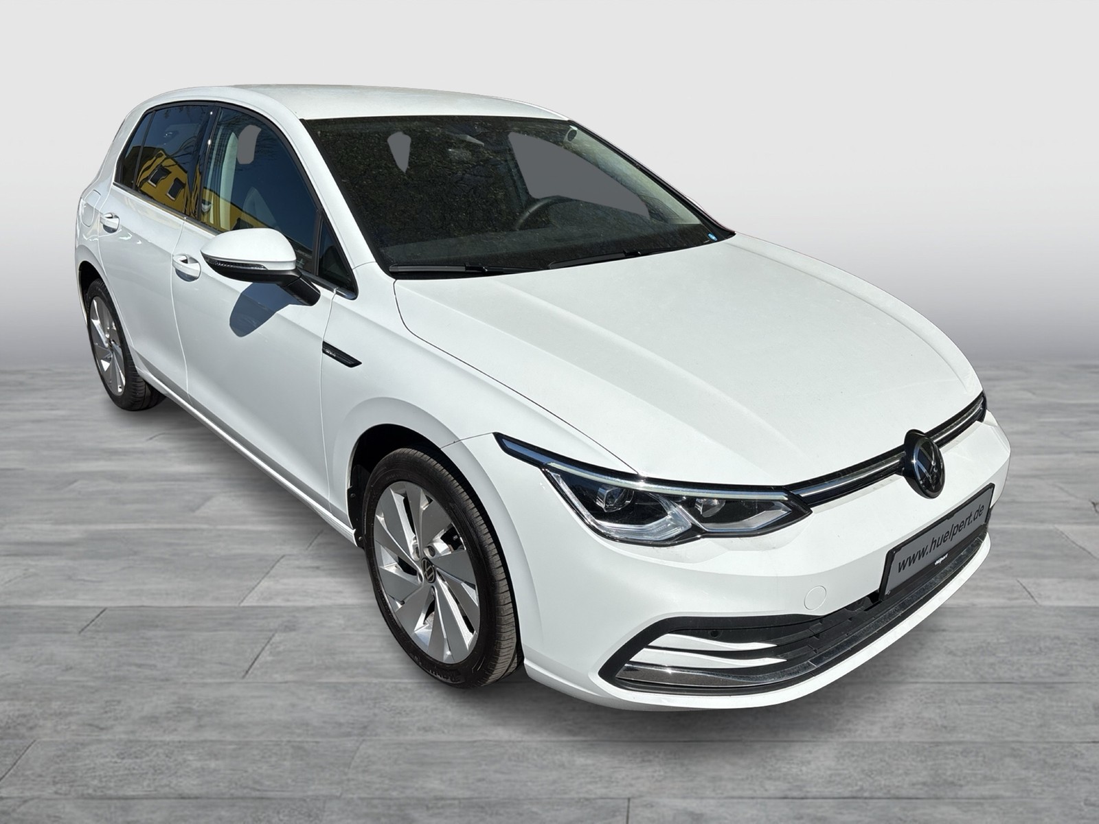Volkswagen Golf VIII eTSI STYLE KAMERA MASSAGESITZE LED 17"