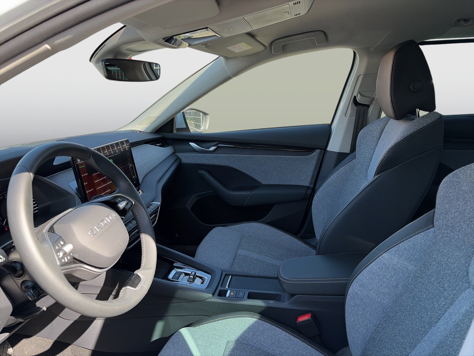 Skoda OCTAVIA 2,0 TDI COMBI TOUR NAVI AHK CAM ACC