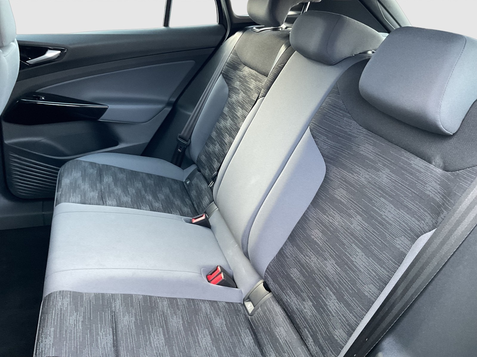 Volkswagen ID.4 PURE LM19 NAVI CARPLAY EINPARKHILFE LED DAB+