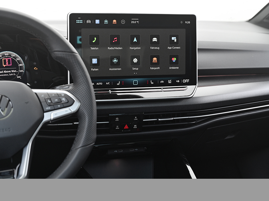 Volkswagen Golf Variant 2.0 R-LINE DSG BLACKSTYLE PANO AHK