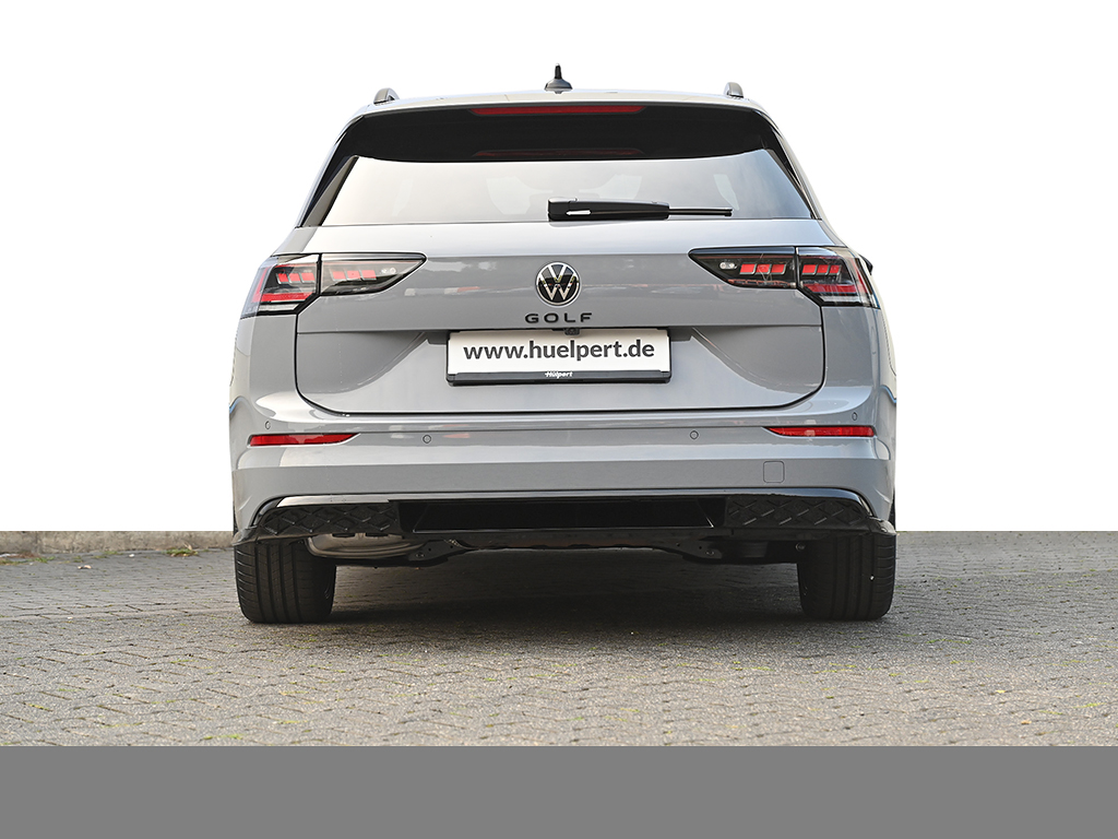 Volkswagen Golf Variant 2.0 R-LINE DSG BLACKSTYLE PANO AHK