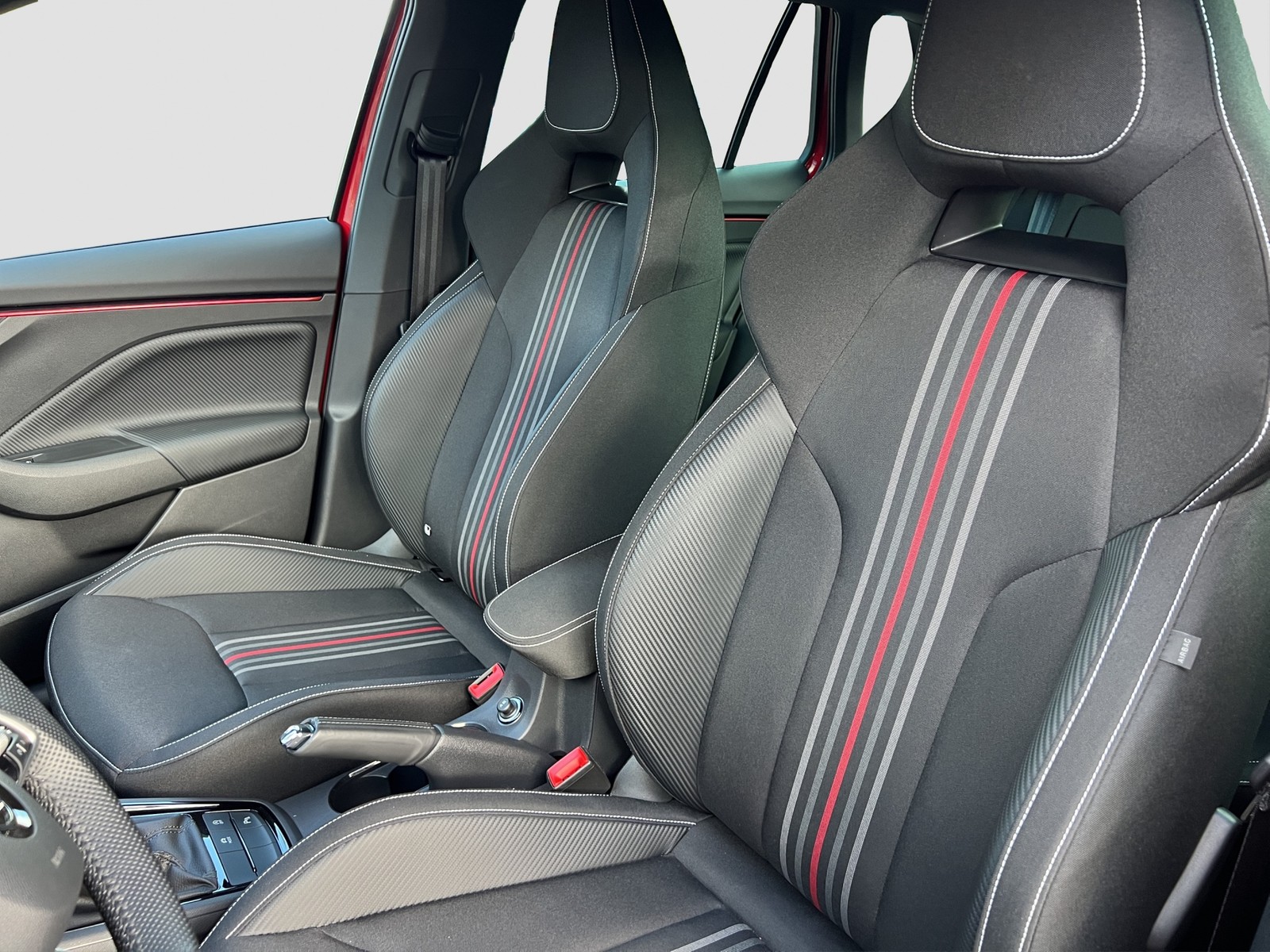 Skoda Kamiq 1.0 MONTE CARLO PANO CAM ACC LM17 NAVI