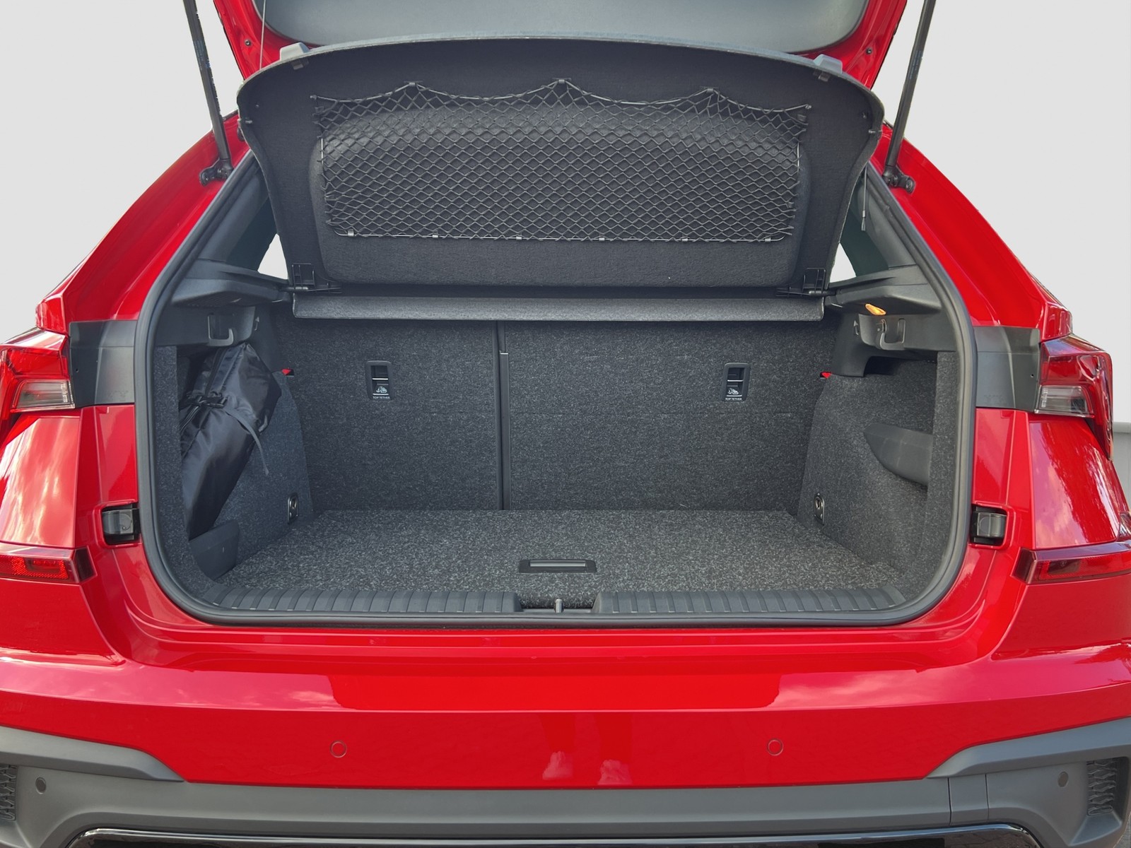 Skoda Kamiq 1.0 MONTE CARLO PANO CAM ACC LM17 NAVI