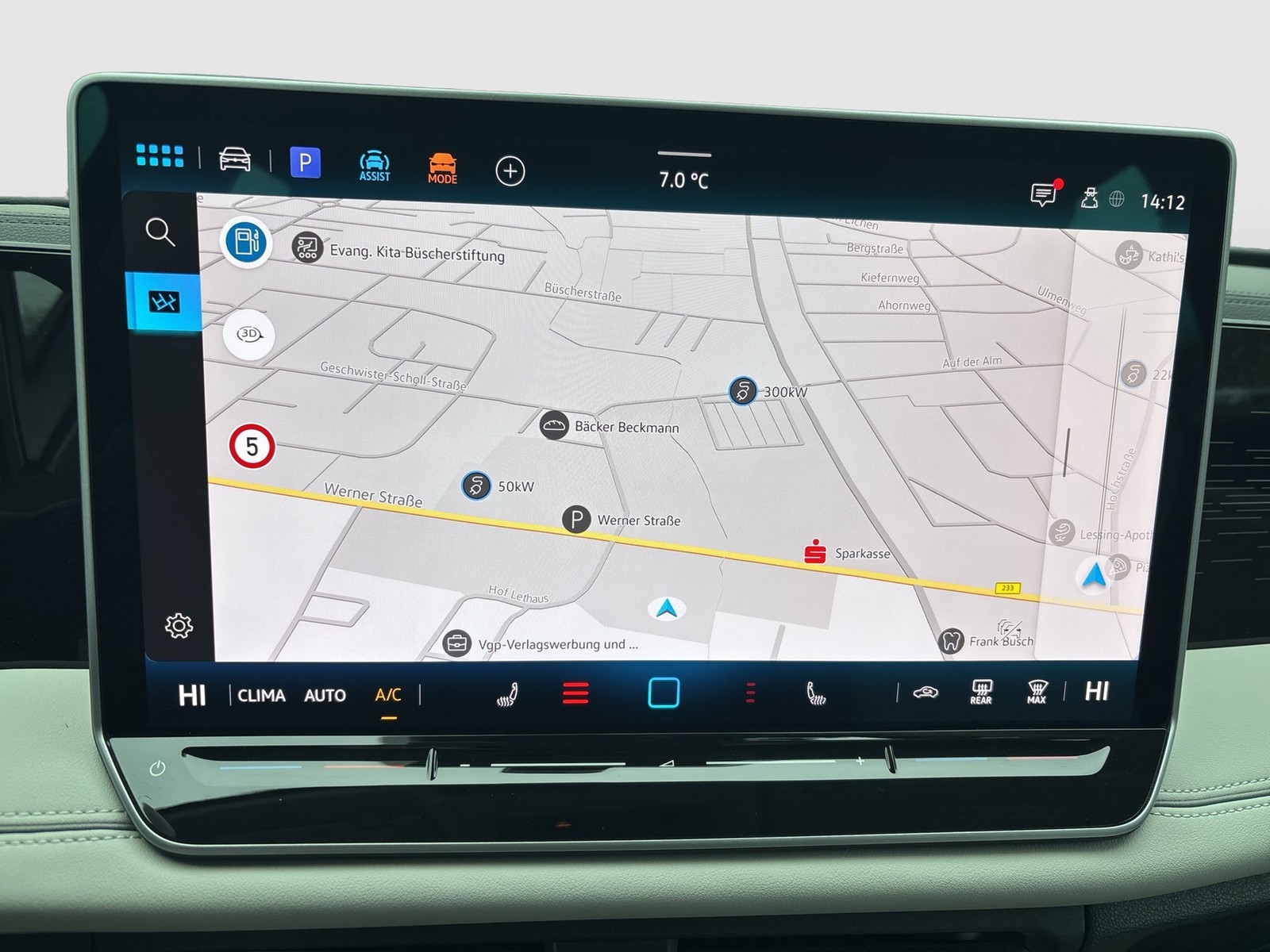 Volkswagen Tiguan 2.0 ELEGANCE 4X4 NEUESMODELL AHK CAM LM18