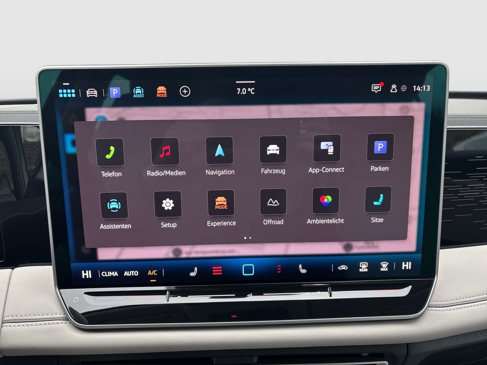 Volkswagen Tiguan 2.0 ELEGANCE 4X4 NEUESMODELL AHK CAM LM18