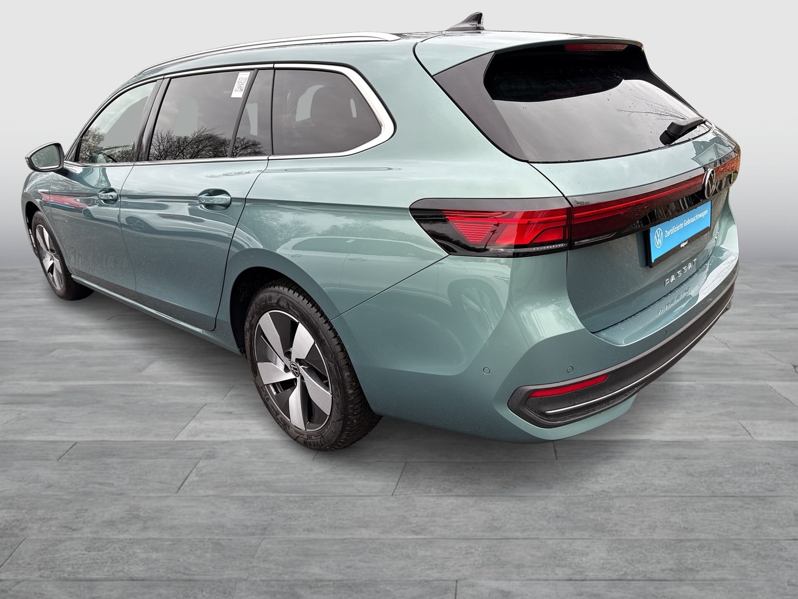 Volkswagen Passat Variant 1.5 eTSI BUSINESS NEUESMODELL CAM