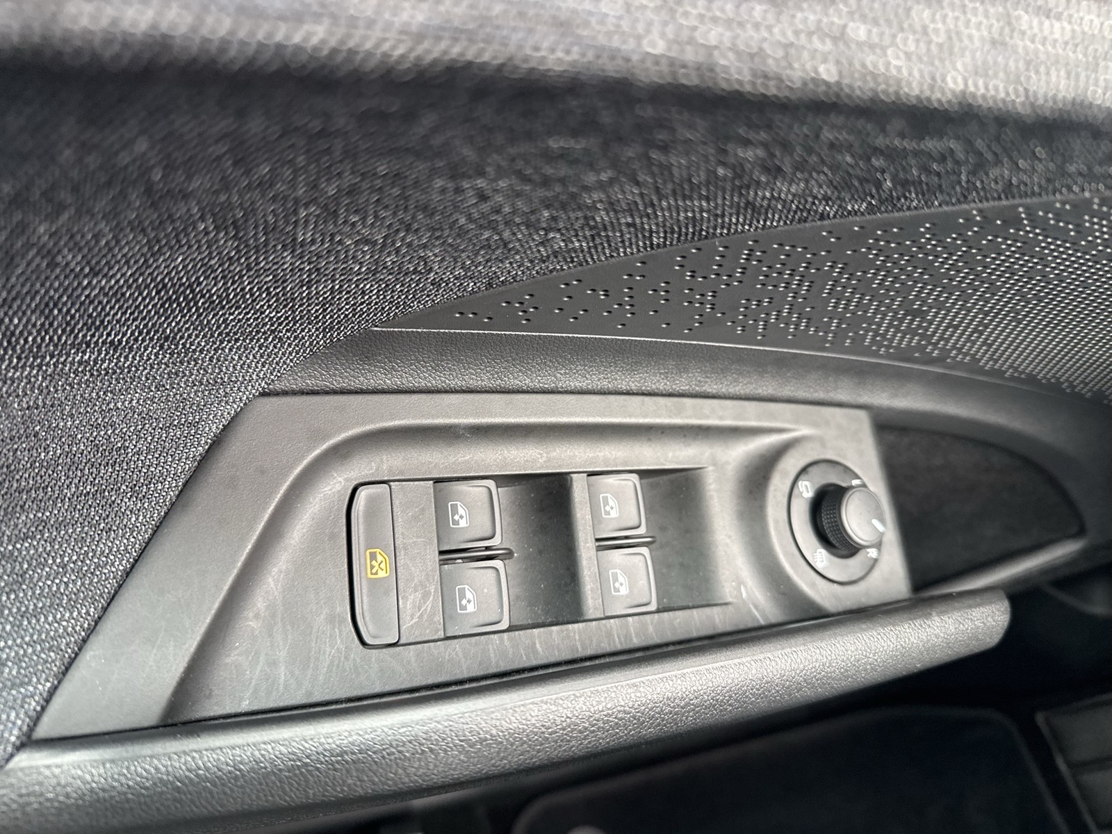 Skoda ELROQ 50 LOFT KAMERA CLIMATONIC SITZHEIZUNG