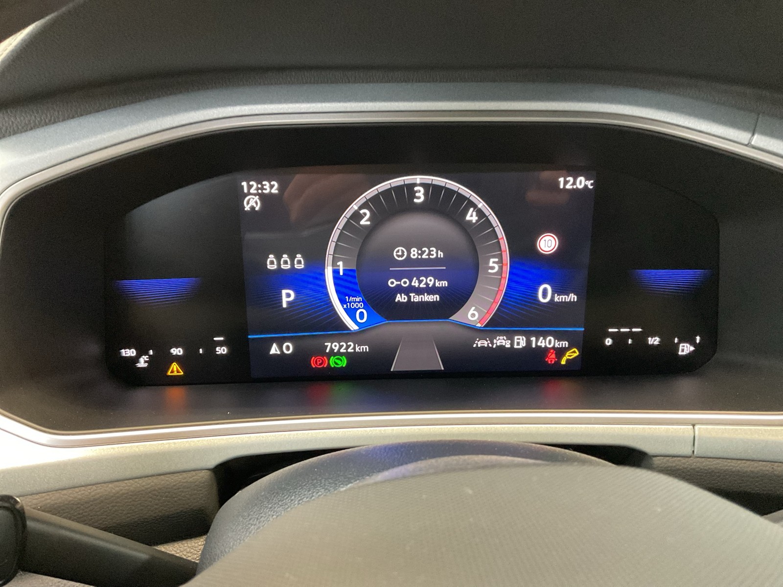 Volkswagen T-Roc 2.0 GOAL AHK CAM ACC LM18 NAVI CARPLAY