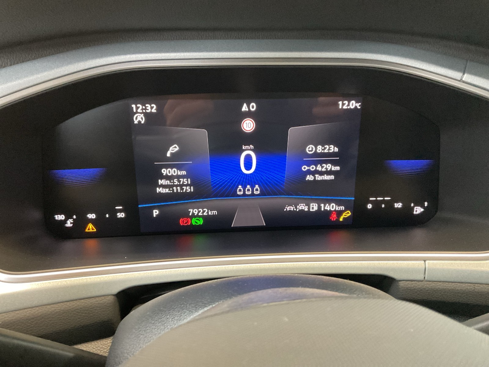 Volkswagen T-Roc 2.0 GOAL AHK CAM ACC LM18 NAVI CARPLAY