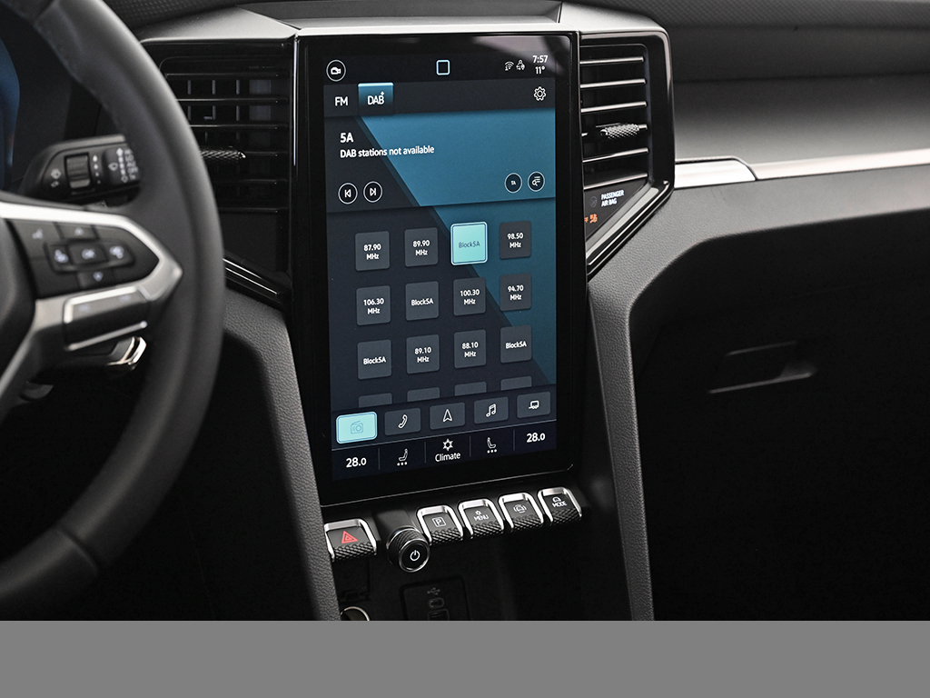 Volkswagen Amarok 2.0 TDI 4Motion Life AHK IQ-Light RFK Navi