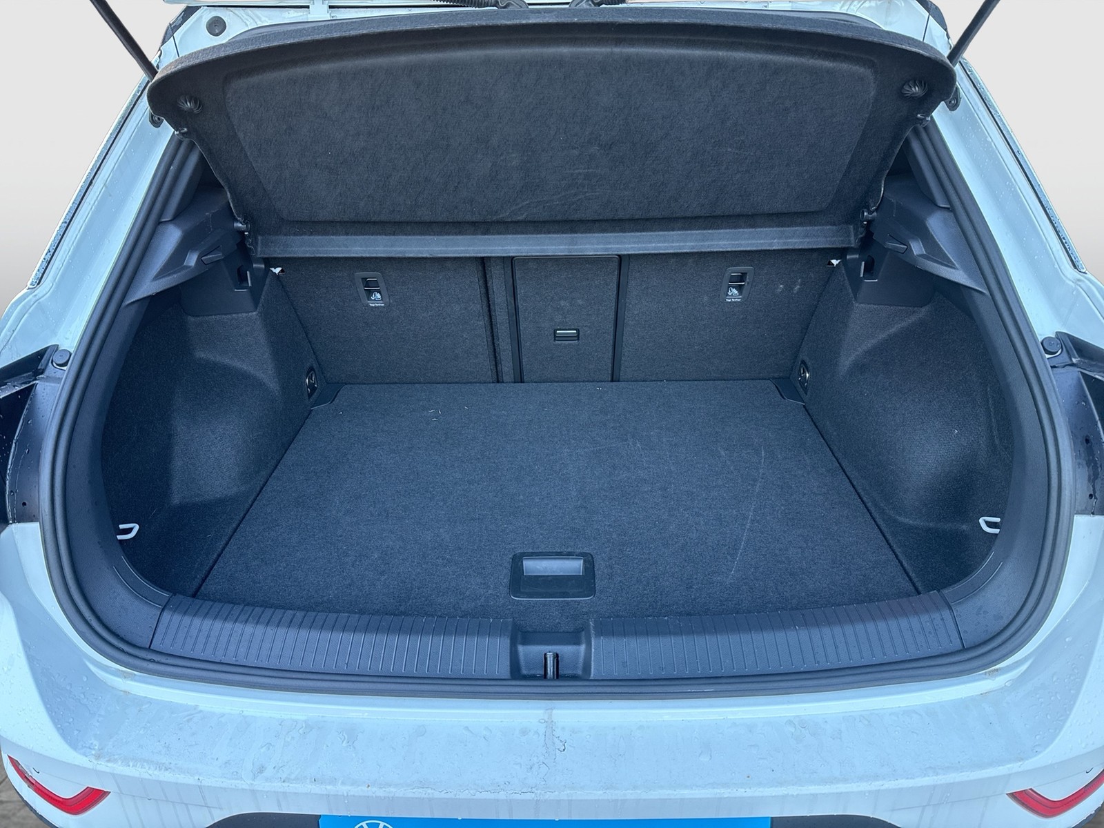 Volkswagen T-Roc 2.0 GOAL AHK CAM ACC LM18 NAVI CARPLAY