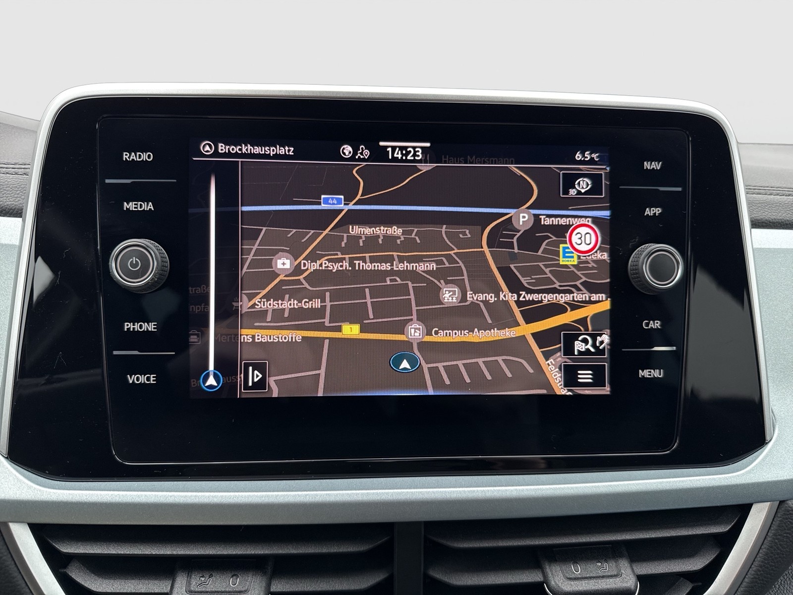 Volkswagen T-Roc 2.0 GOAL AHK CAM ACC LM18 NAVI CARPLAY