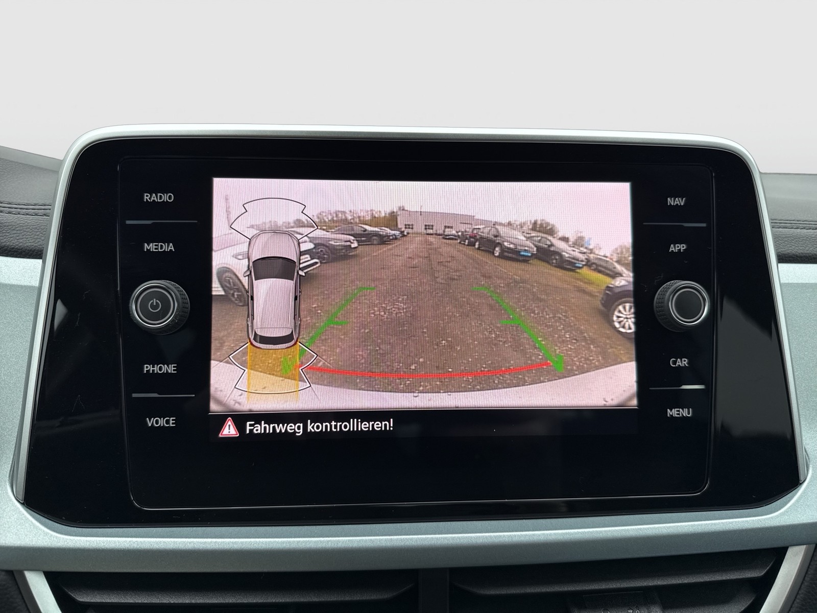 Volkswagen T-Roc 2.0 GOAL AHK CAM ACC LM18 NAVI CARPLAY