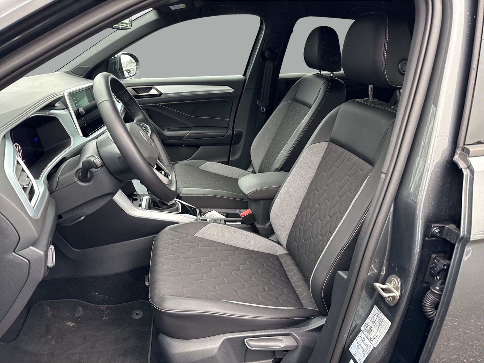 Volkswagen T-Roc 2.0 GOAL AHK CAM ACC LM18 NAVI CARPLAY