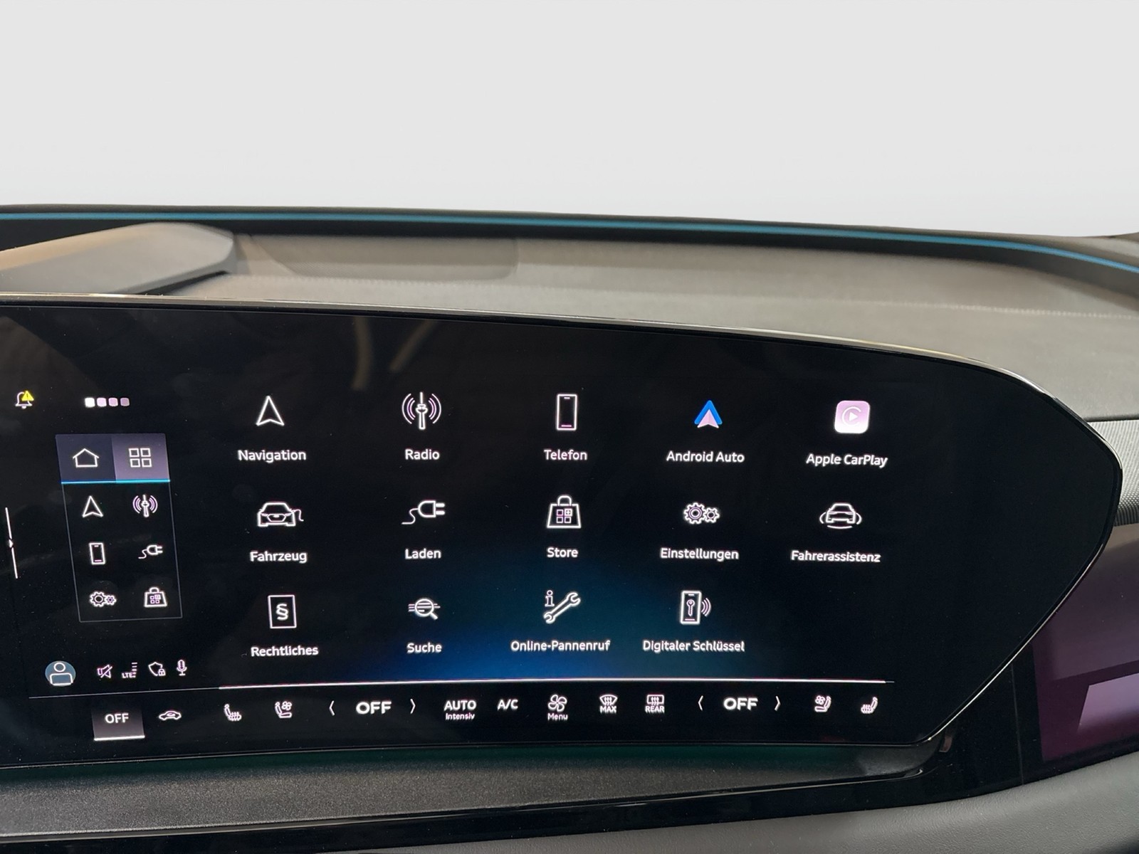 Audi Q6 e-tron quattro S LINE TECHPRO 21" LUFTFEDEDRUNG