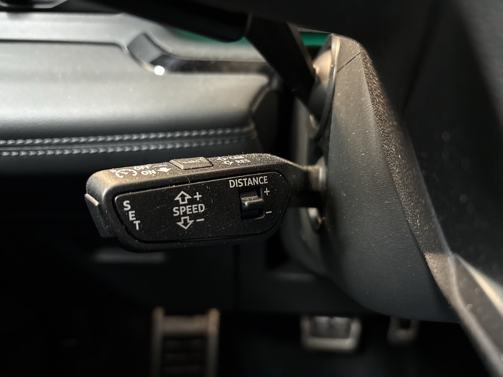 Audi Q6 e-tron quattro S LINE TECHPRO 21" LUFTFEDEDRUNG