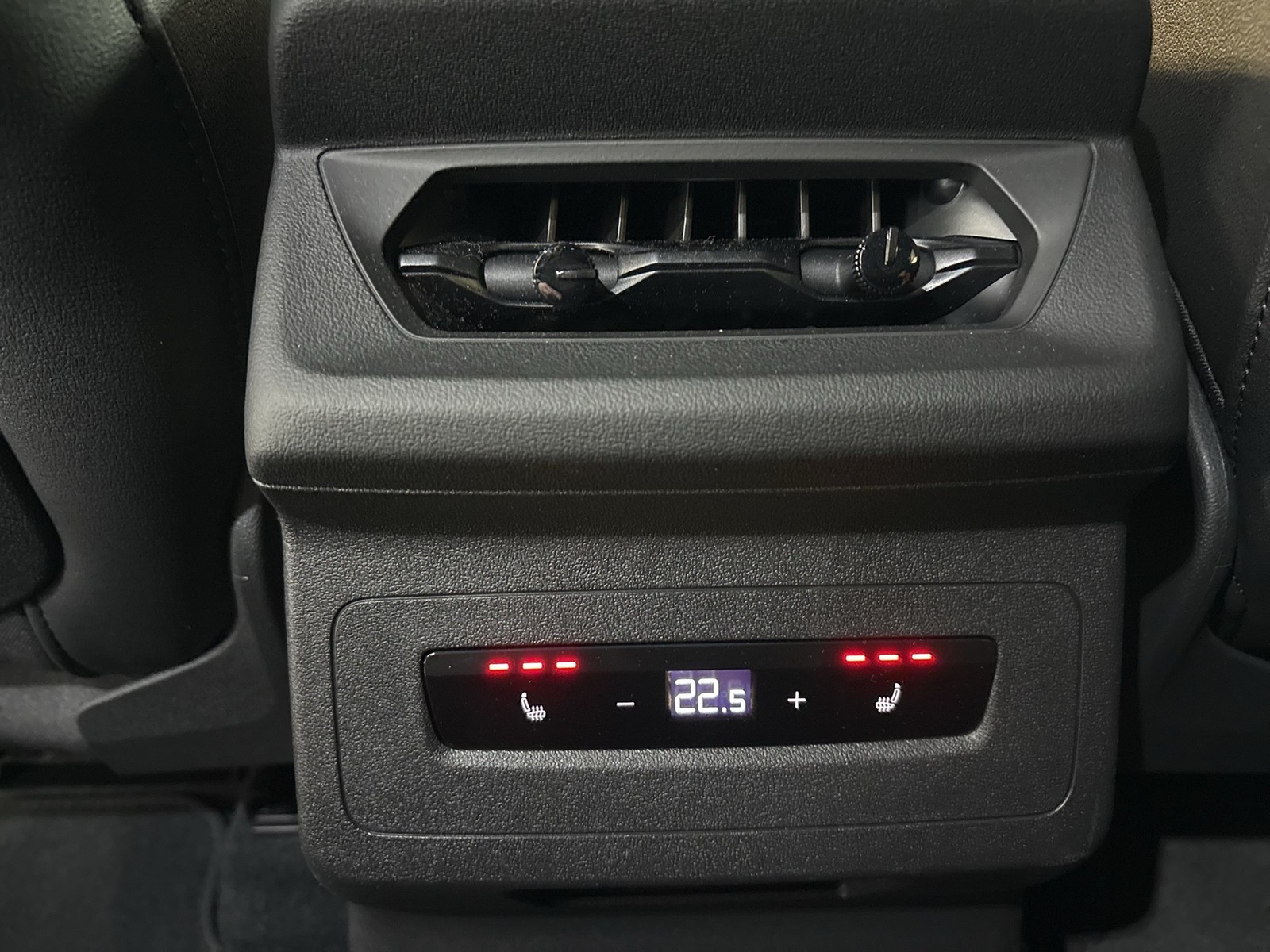 Audi Q6 e-tron quattro S LINE TECHPRO 21" LUFTFEDEDRUNG