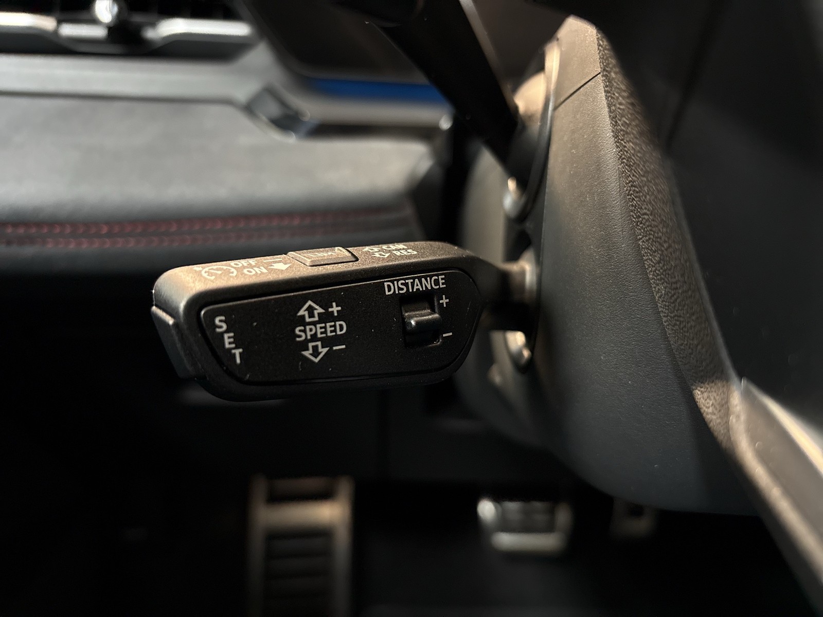 Audi Q6 e-tron quattro S LINE BLCKPAK LUFTFEDER PANO