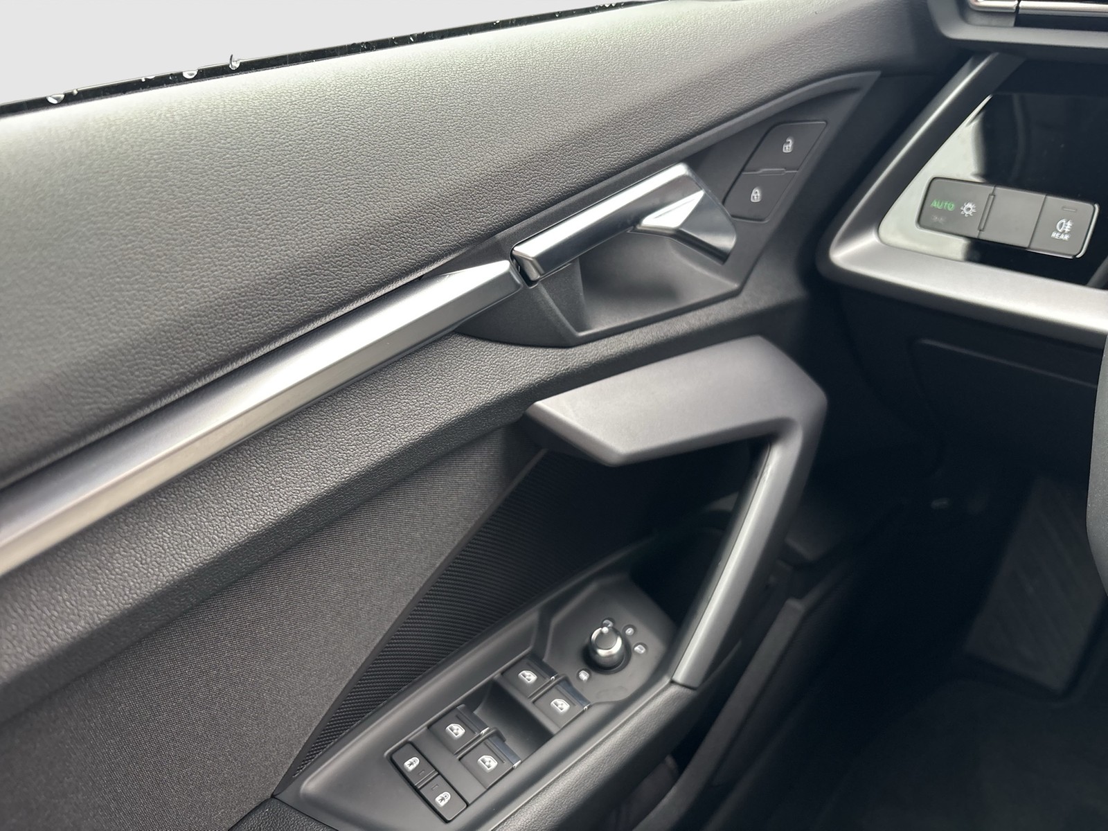 Audi A3 Sportback 35 AHK LM17 E-KLAPPE NAVI+ SITZHEIZ