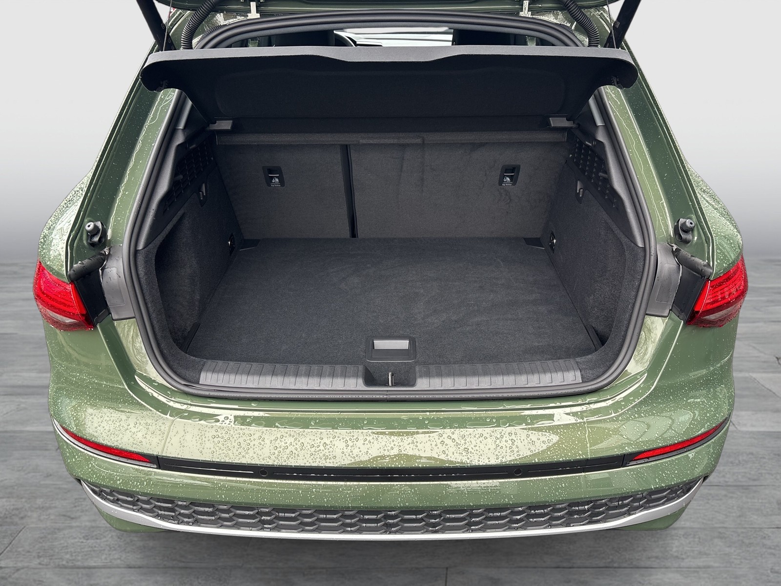 Audi A3 Sportback 35 AHK LM17 E-KLAPPE NAVI+ SITZHEIZ