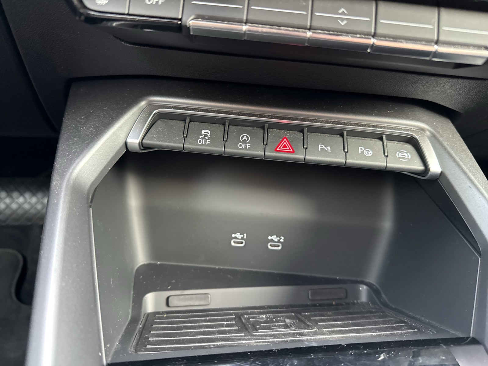 Audi A3 Sportback 35 AHK LM17 E-KLAPPE NAVI+ SITZHEIZ