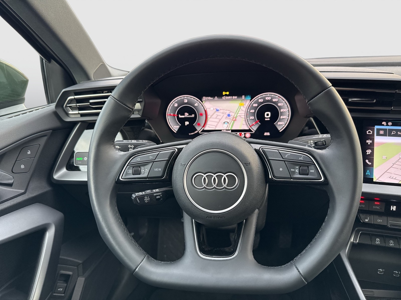 Audi A3 Sportback 35 AHK LM17 E-KLAPPE NAVI+ SITZHEIZ