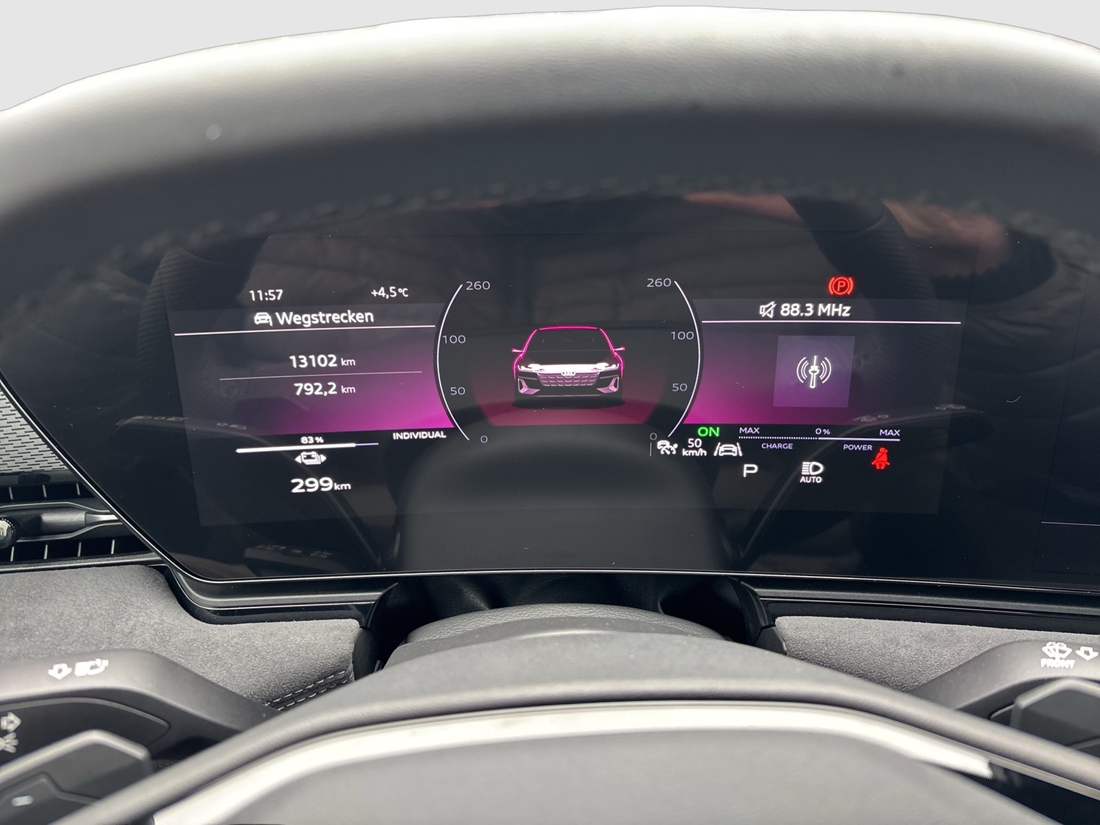 Audi A6 e-tron Avant performance S LINE PANO B&O LM21