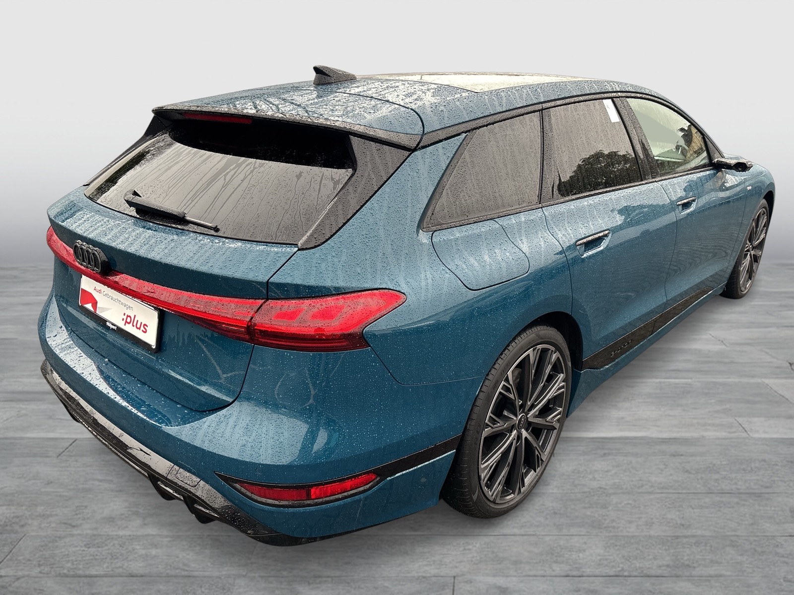 Audi A6 e-tron Avant performance S LINE PANO B&O LM21