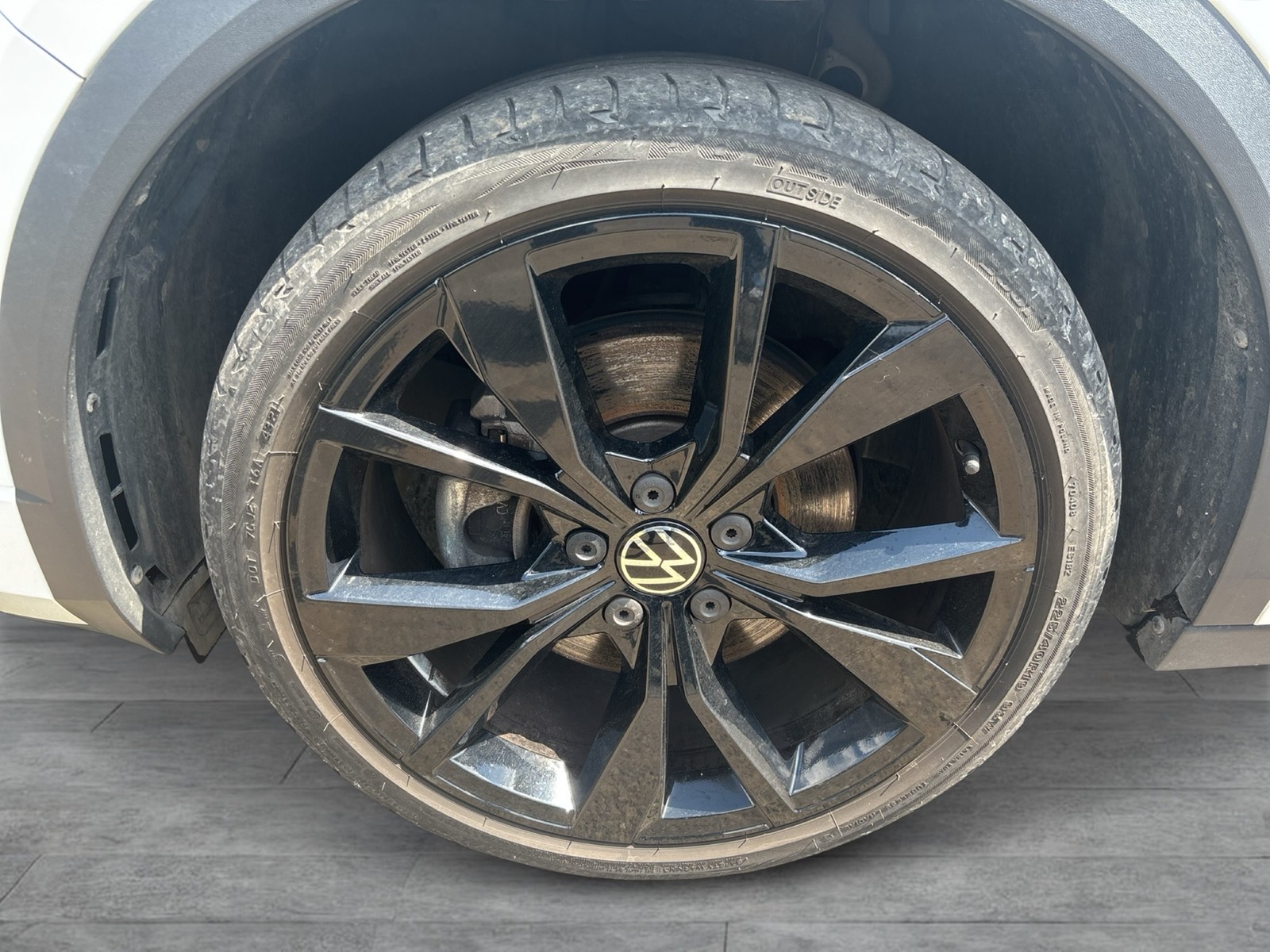 Volkswagen T-Roc 1.5 Cabrio R-Line LEDER MATRIX BEATS ALU19"