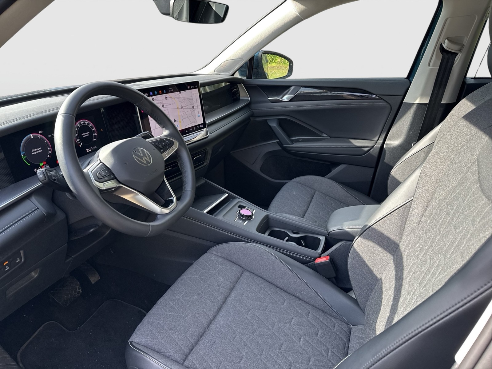 Volkswagen Tayron 1.5 HYBRID LIFE AHK CAM ACC LM18 NAVI