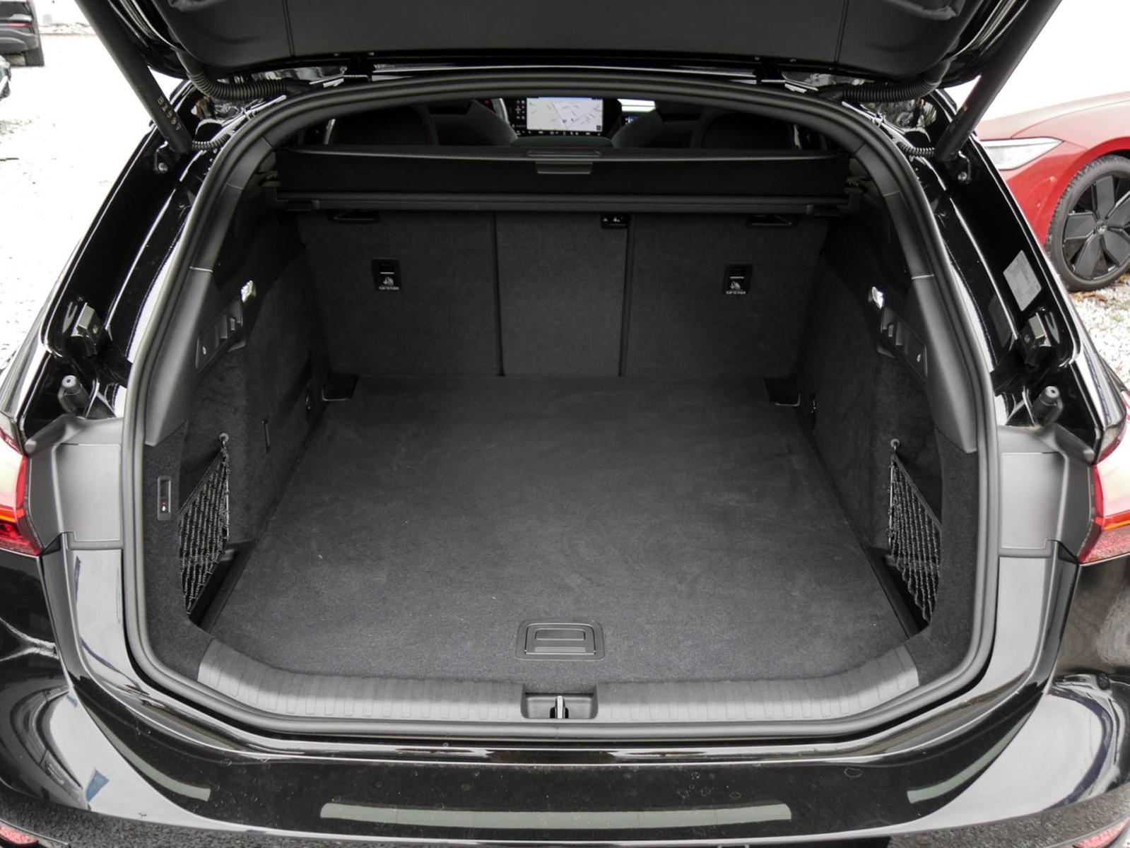 Audi A6 e-tron Avant performance S LINE PANO AHK LM21