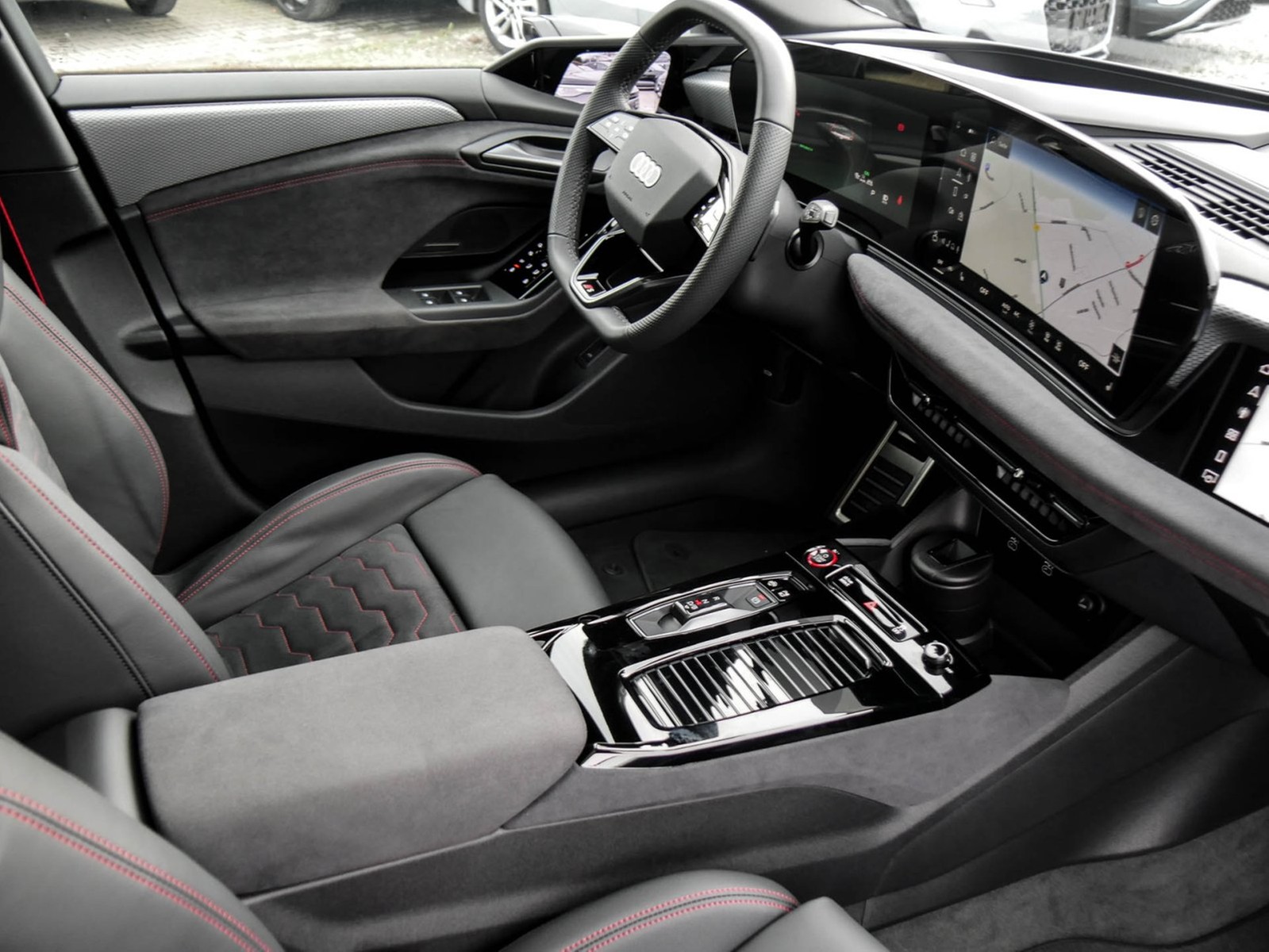Audi A6 e-tron Avant performance S LINE PANO AHK LM21