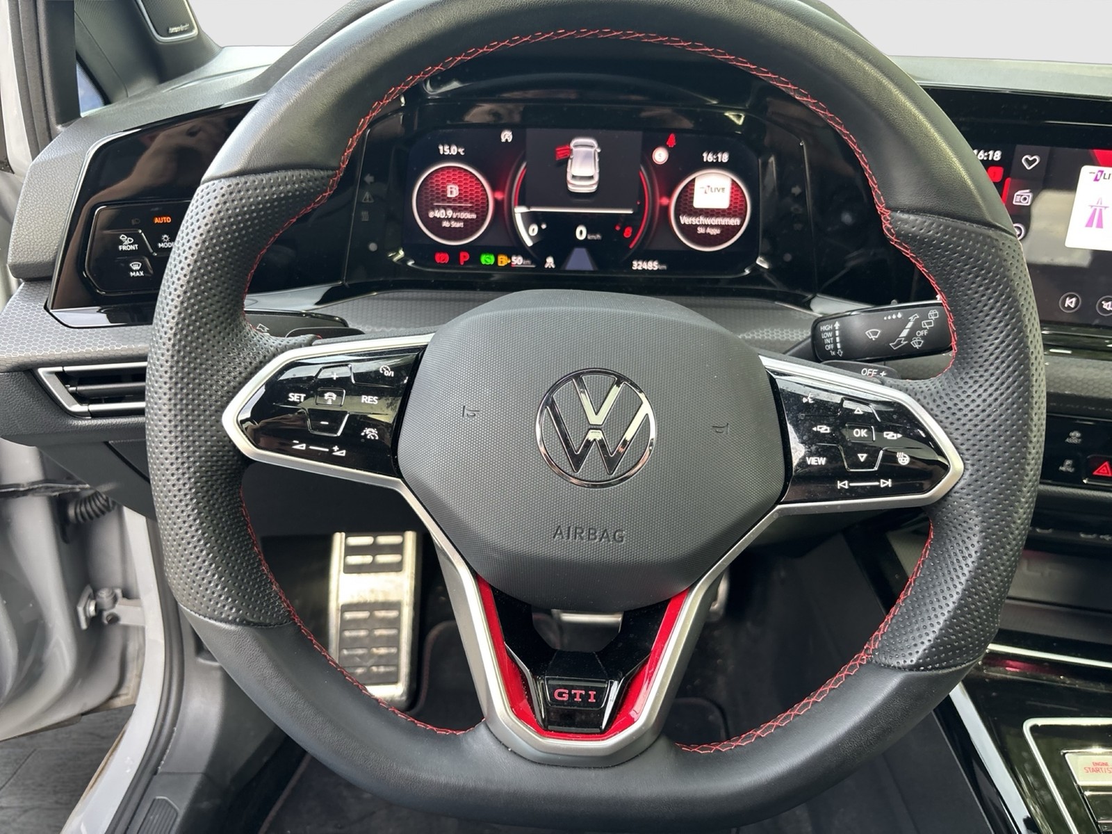 Volkswagen Golf 2.0 GTI LEDER PANO H&K STANDH. BLACK