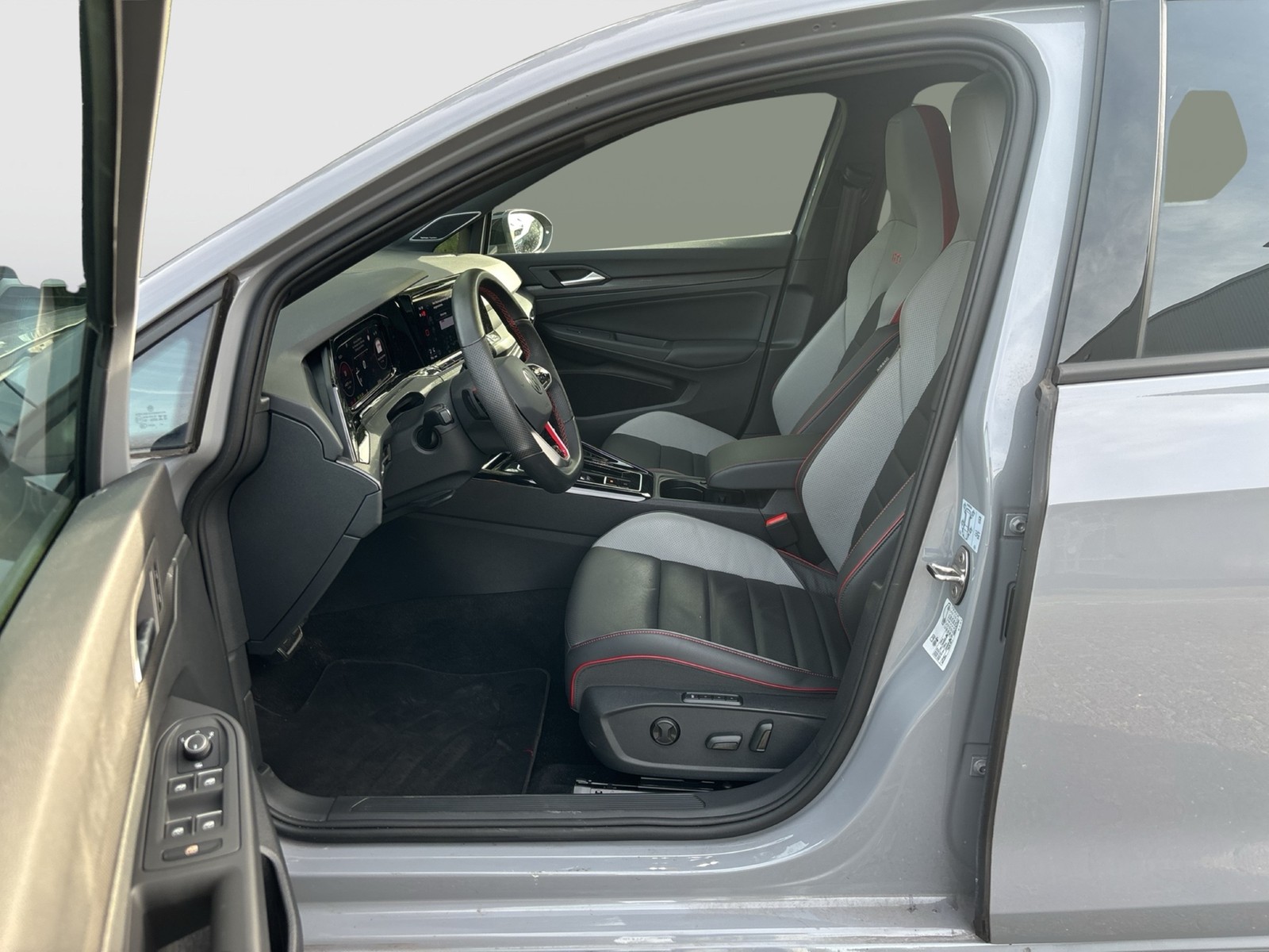 Volkswagen Golf 2.0 GTI LEDER PANO H&K STANDH. BLACK