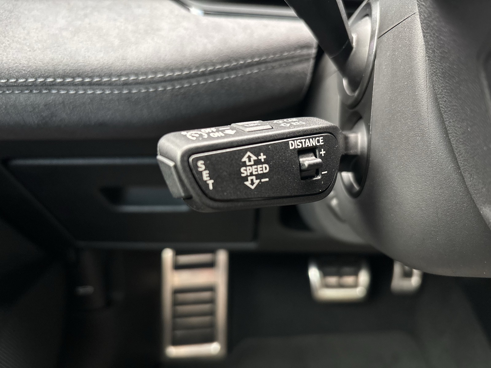 Audi A6 e-tron Avant performance S LINE PANO AHK LM21