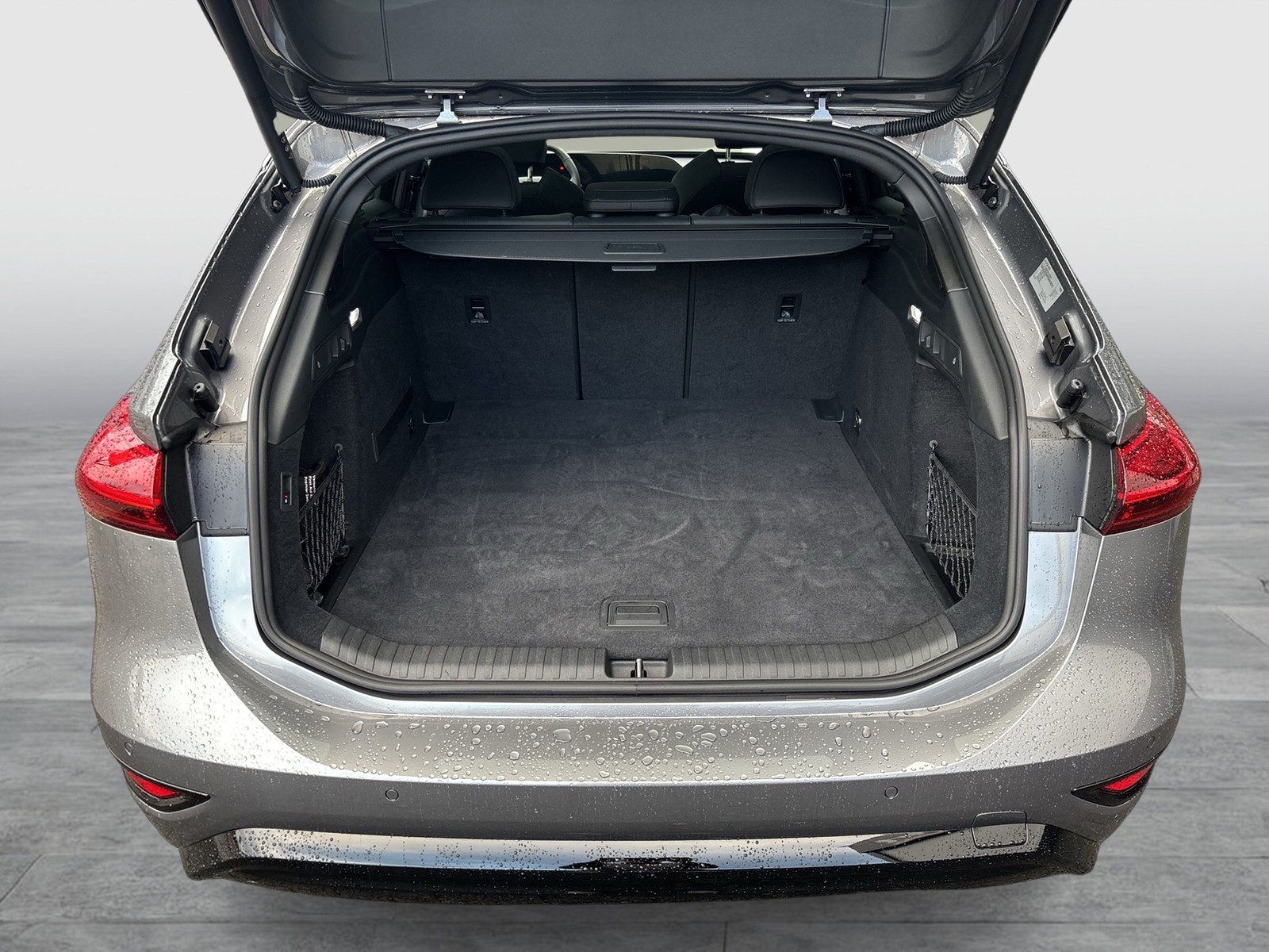 Audi A6 e-tron Avant performance S LINE PANO AHK LM21